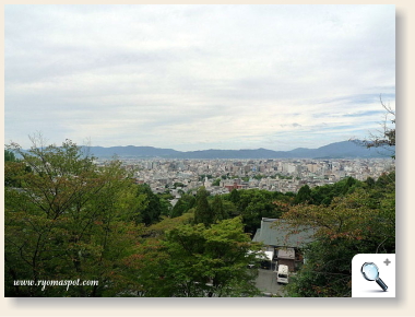 霊山護国神社からの景色