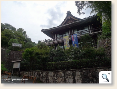 霊山歴史館